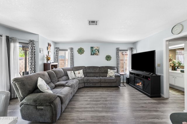 43411 Carol Drive, Lancaster, CA 93535