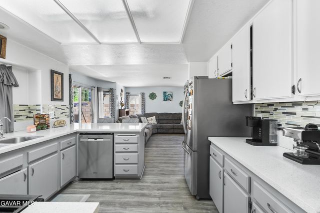 43411 Carol Drive, Lancaster, CA 93535