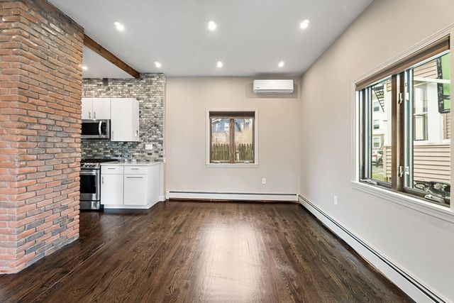 369 Medford Street 1, Somerville, MA 02145