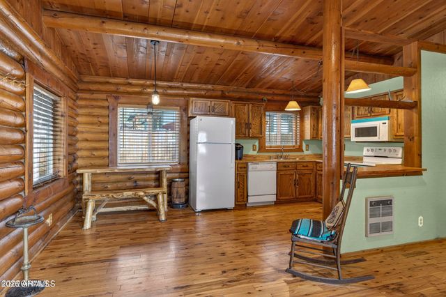 2495 Mesa Trail, Flagstaff, AZ 86005