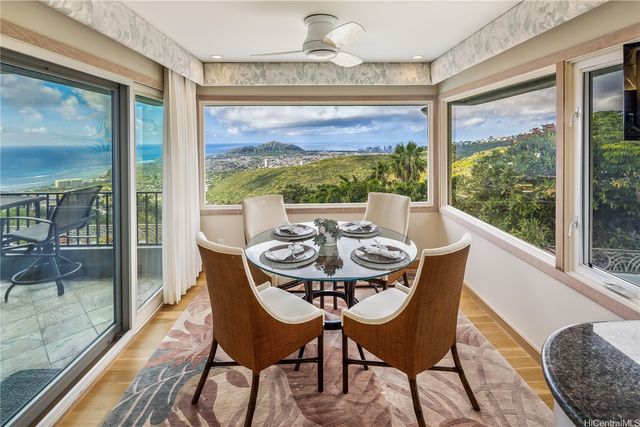 1980 Laukahi Street, Honolulu, HI 96821