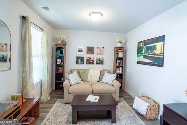 307 Duck Walk Way, Hogansville, GA 30230