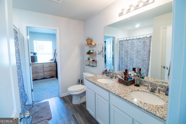 307 Duck Walk Way, Hogansville, GA 30230