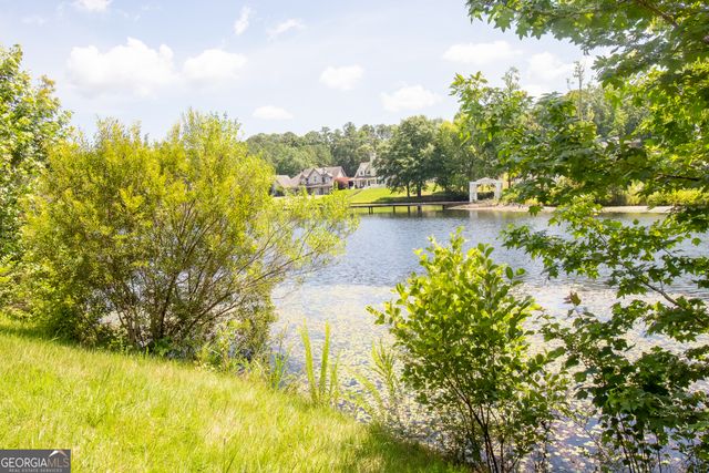 307 Duck Walk Way, Hogansville, GA 30230