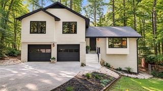 482 Willowbrook Drive SE, Smyrna, GA 30082
