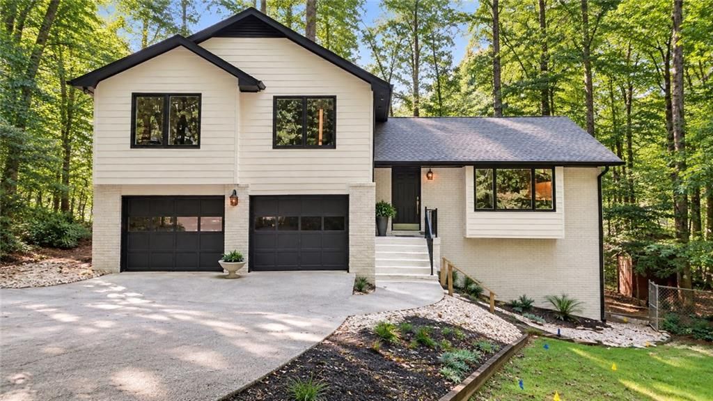 482 Willowbrook Drive SE, Smyrna, GA 30082