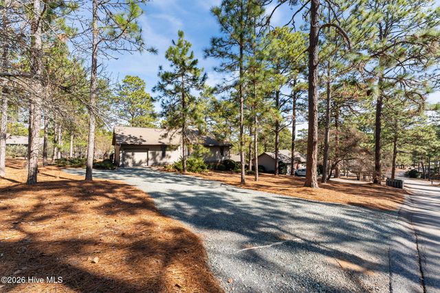 35 Glen Abbey Trail, Pinehurst, NC 28374