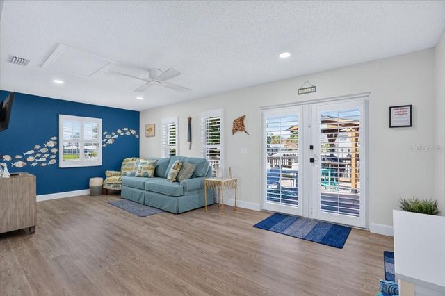 5016 MANGROVE POINT ROAD, Bradenton, FL 34210