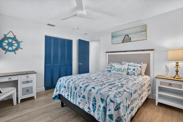 5016 MANGROVE POINT ROAD, Bradenton, FL 34210