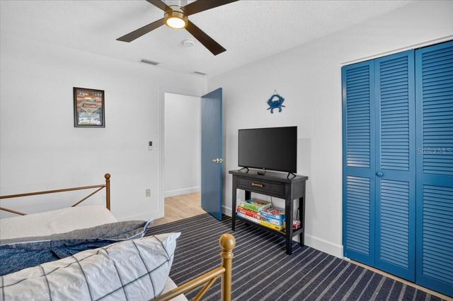 5016 MANGROVE POINT ROAD, Bradenton, FL 34210