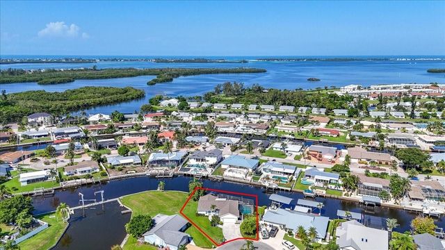 5016 MANGROVE POINT ROAD, Bradenton, FL 34210