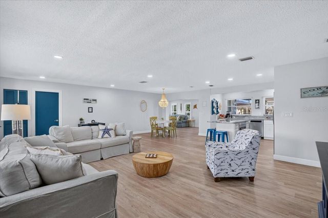 5016 MANGROVE POINT ROAD, Bradenton, FL 34210