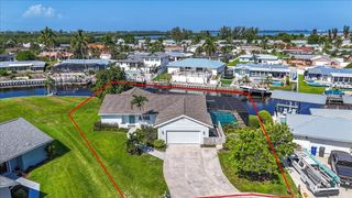 5016 MANGROVE POINT ROAD, Bradenton, FL 34210
