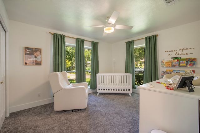 1049 Forest Grove Drive, Dallas, TX 75218