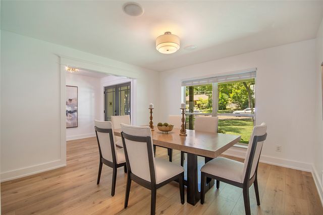 1049 Forest Grove Drive, Dallas, TX 75218