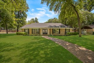 1049 Forest Grove Drive, Dallas, TX 75218