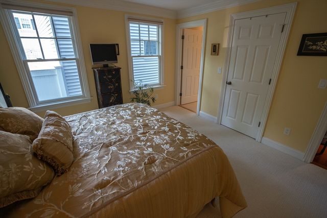 27 Brewster Street 27, Plymouth, MA 02360