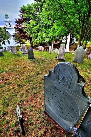 27 Brewster Street 27, Plymouth, MA 02360