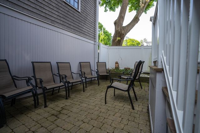 27 Brewster Street 27, Plymouth, MA 02360