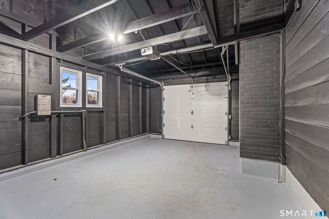 3 Pleasant Street, East Windsor, CT 06088