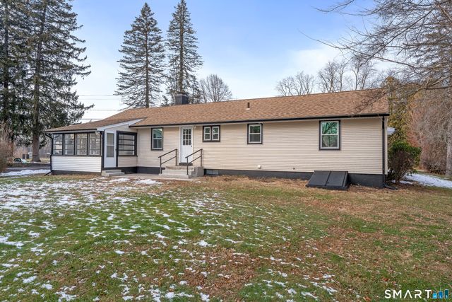 3 Pleasant Street, East Windsor, CT 06088