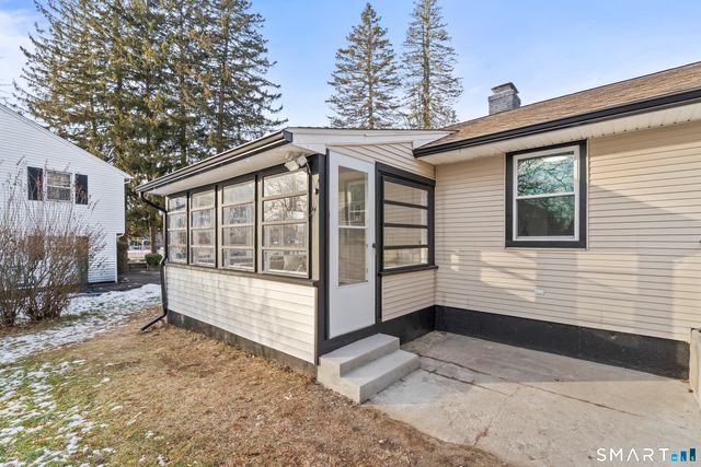 3 Pleasant Street, East Windsor, CT 06088