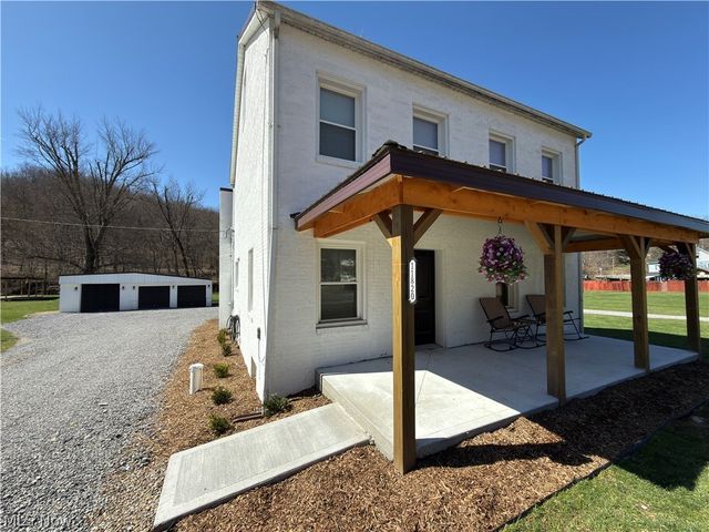 11820 State Route 43, Amsterdam, OH 43903