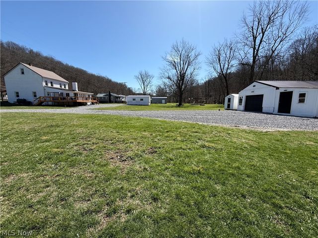 11820 State Route 43, Amsterdam, OH 43903