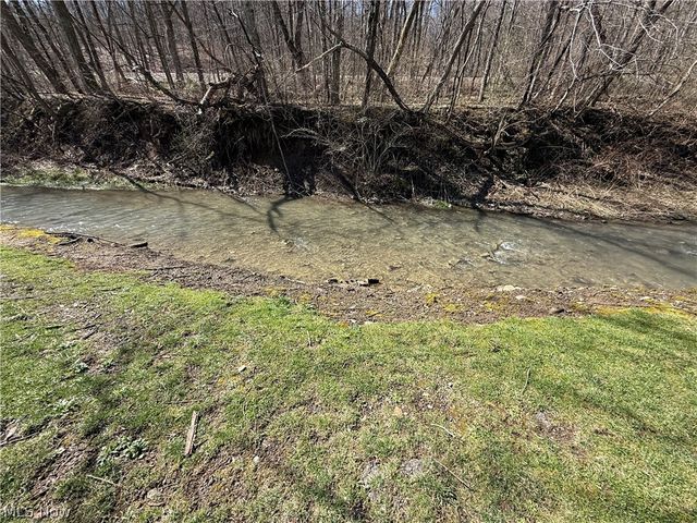 11820 State Route 43, Amsterdam, OH 43903