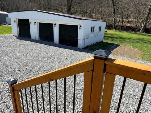 11820 State Route 43, Amsterdam, OH 43903