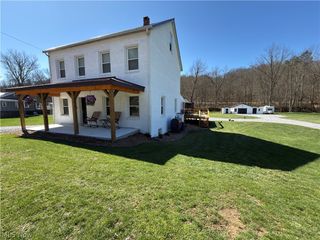 11820 State Route 43, Amsterdam, OH 43903