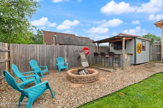481 Reserves Blvd, Shepherdsville, KY 40165