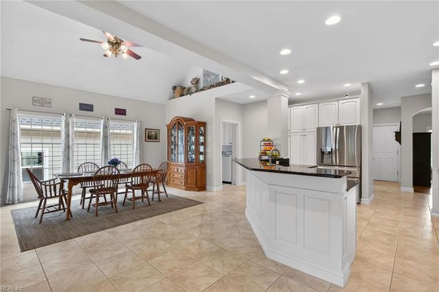 605 Oxbow CT, Chesapeake, VA 23322