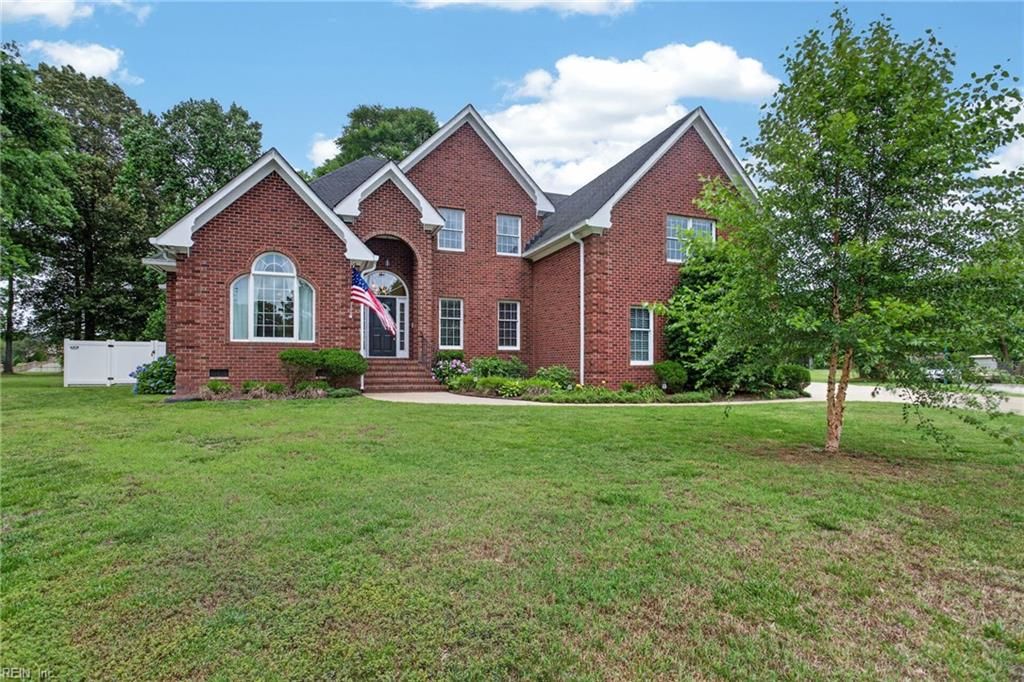 605 Oxbow CT, Chesapeake, VA 23322