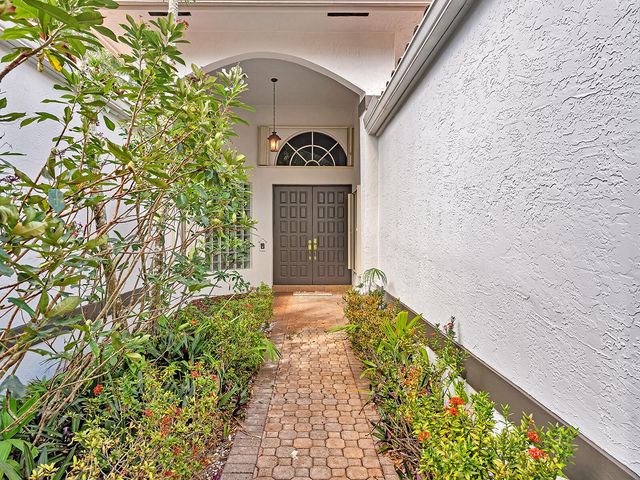 3420 Washington Lane, Cooper City, FL 33026
