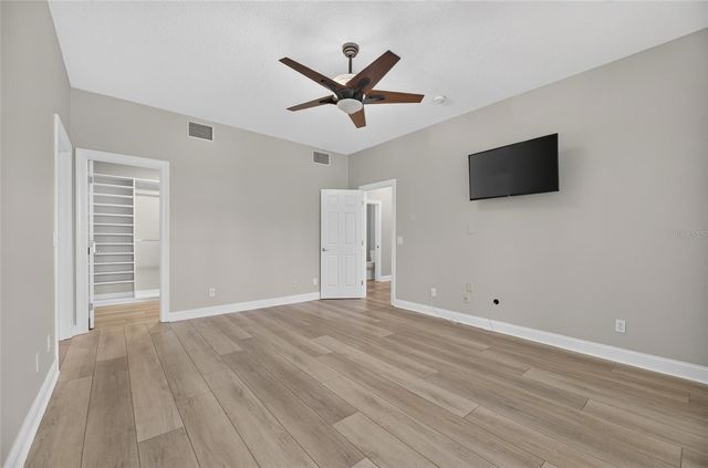5401 CAFREY PLACE, Apollo Beach, FL 33572