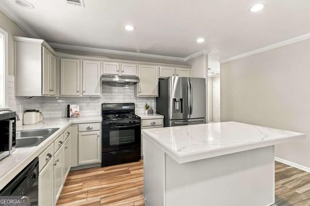 1220 Skylar Ridge Circle, Buford, GA 30519