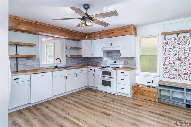 2249 Holtgrewe Road, Washington, MO 63090