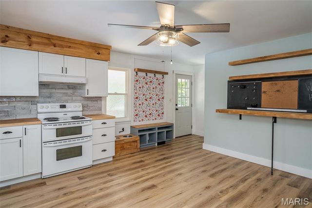 2249 Holtgrewe Road, Washington, MO 63090