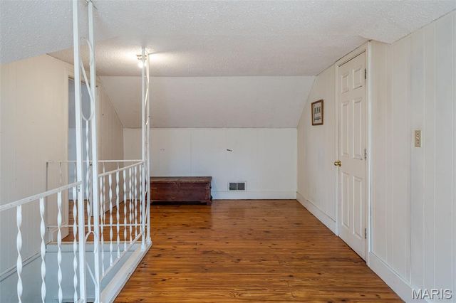 2249 Holtgrewe Road, Washington, MO 63090