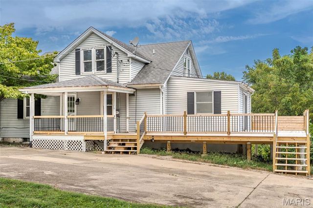 2249 Holtgrewe Road, Washington, MO 63090