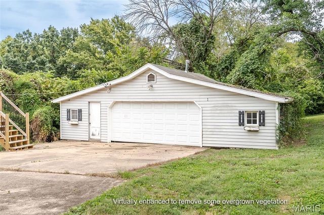 2249 Holtgrewe Road, Washington, MO 63090