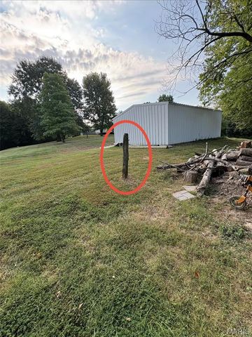 2249 Holtgrewe Road, Washington, MO 63090