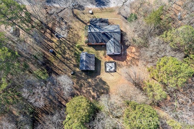 123 Riverside Drive, Mount Holly, NC 28120