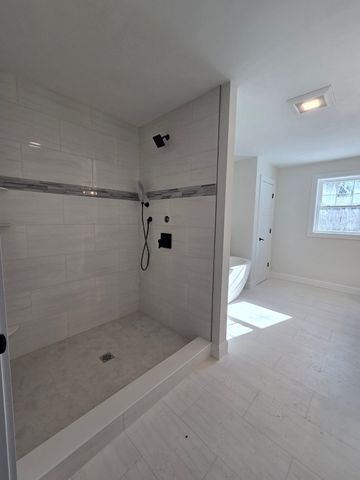 91 Chicopee Row, Groton, MA 01450