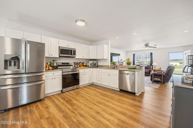300 Nugget Trail, Elizabeth City, NC 27909