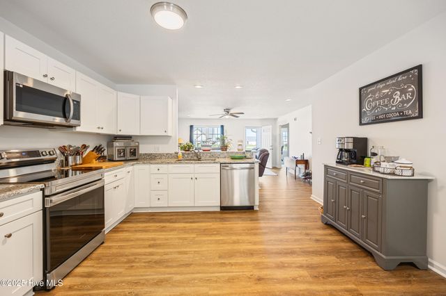 300 Nugget Trail, Elizabeth City, NC 27909