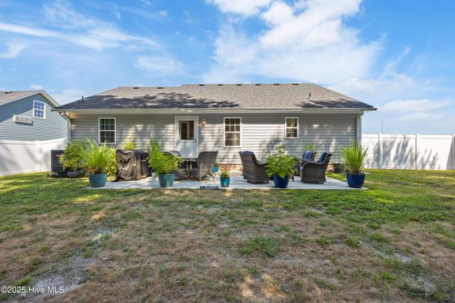 300 Nugget Trail, Elizabeth City, NC 27909