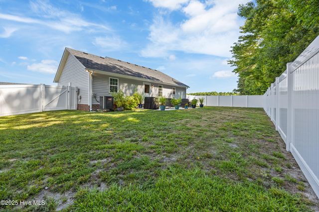 300 Nugget Trail, Elizabeth City, NC 27909