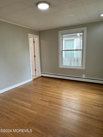 407 2nd Avenue 1, Asbury Park, NJ 07712